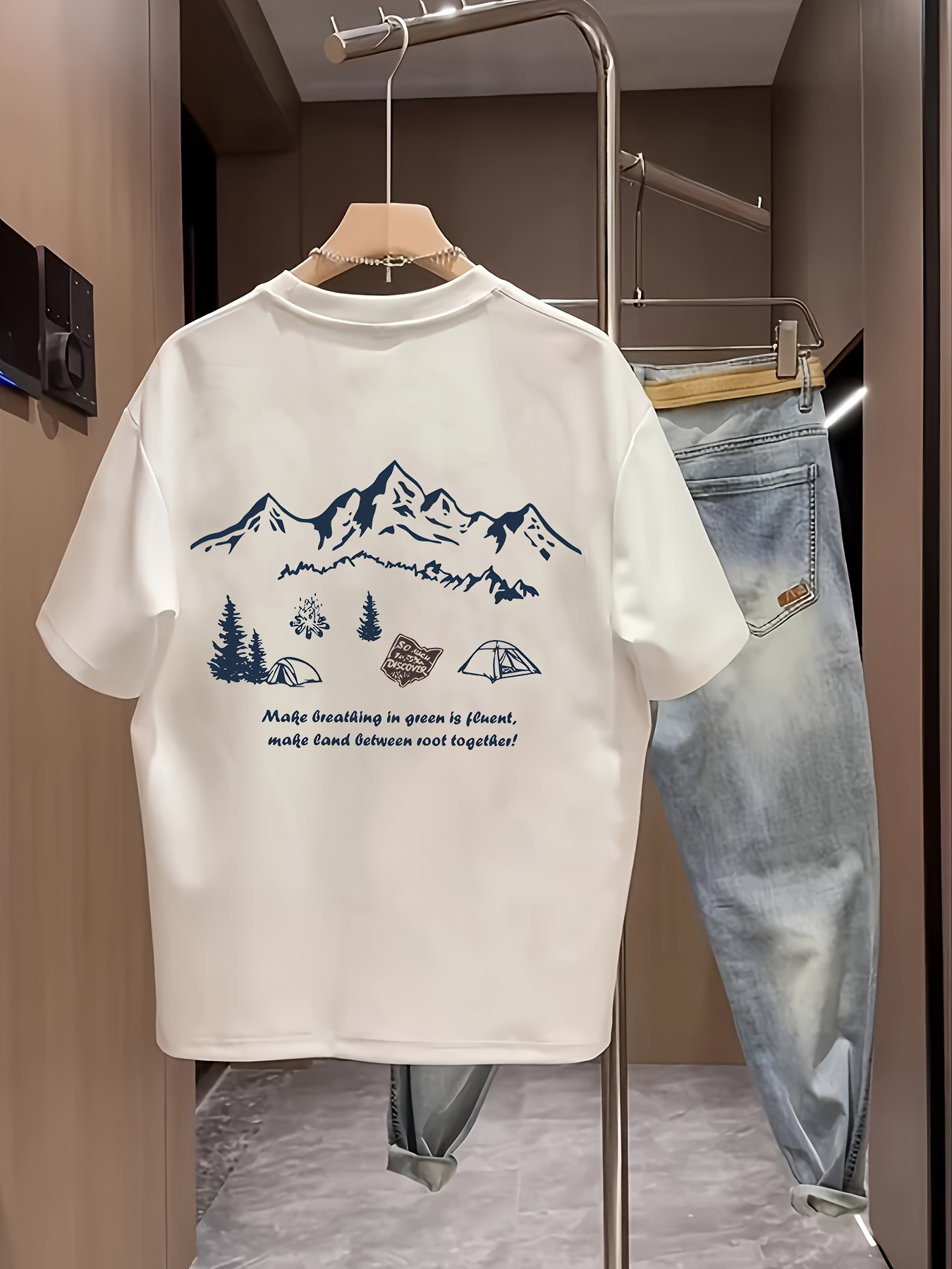 Herren-T-Shirt aus 100% Baumwo – Outdoor Adventure Quotes Short Bewertung und Preis